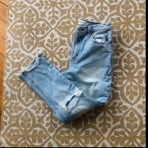 A&F High Rise Mom Jeans Light Wash Sharkbite Hem